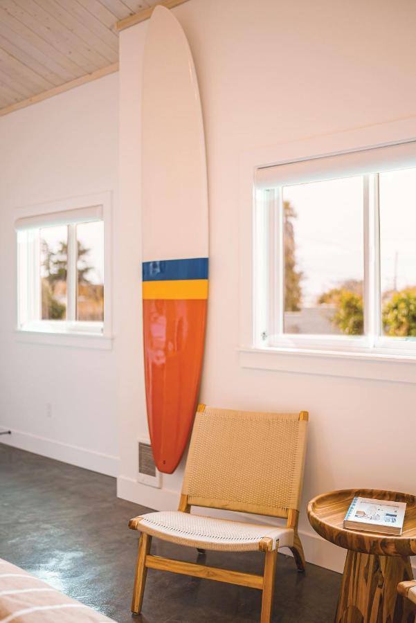 Funboard Room Includes King Bed And Mini Kitchenette 斯廷森海滩 外观 照片